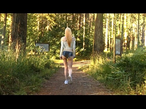 ❤️ Emakume ederra poliki mugitzen da, ez biluzik bideoa ❌ Sluts gurean eu.extraclasswork.ru ❤