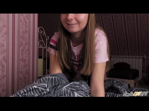 ❤️ Blondie-k bere BFF-ren sakon zurrupatzen du eta esperma jasotzen du ahoan ❌ Sluts gurean eu.extraclasswork.ru ❤